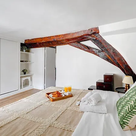 Ile Saint-louis - 2br - Cityapartmentstay *